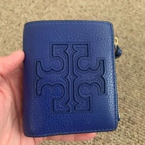 Tori Burch wallet